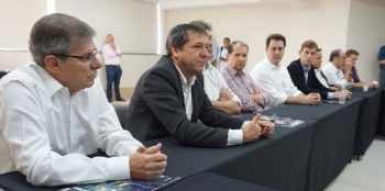 Prefeito de Foz participa de reunião com governador eleito, Ratinho Junior